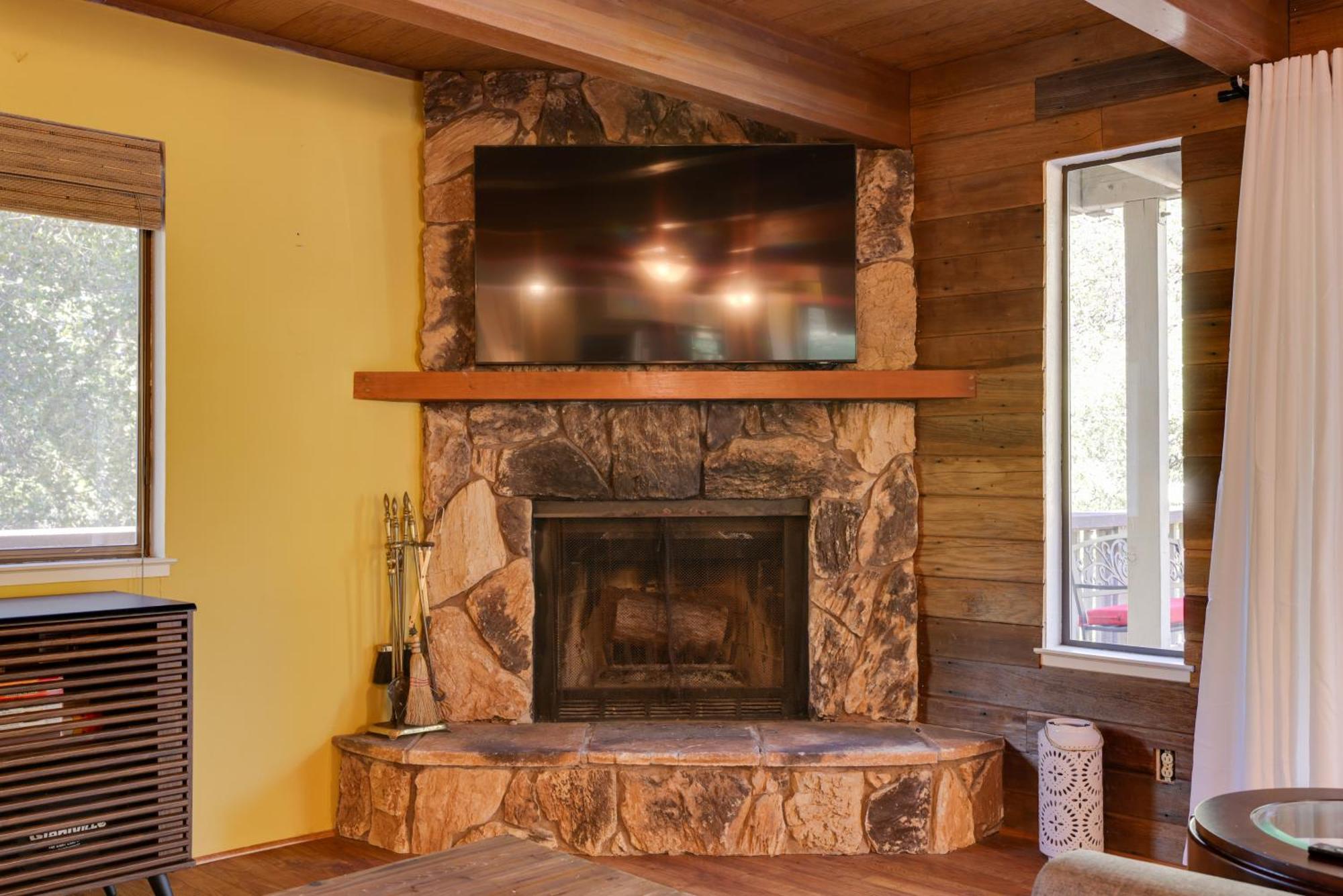 Spacious With Wraparound Deck!